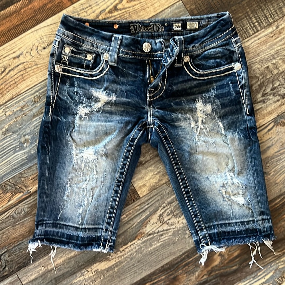 Miss me long shorts like new